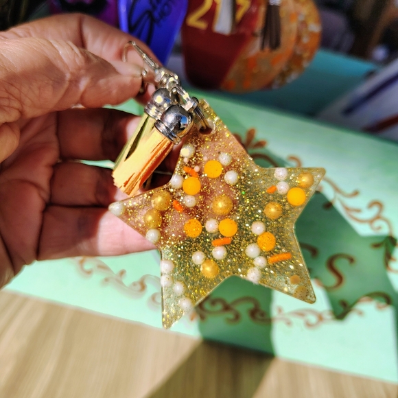 Fall Star Keychain / Ok Purse Charm with Fall Beads n Tassells - Picture 2 of 4